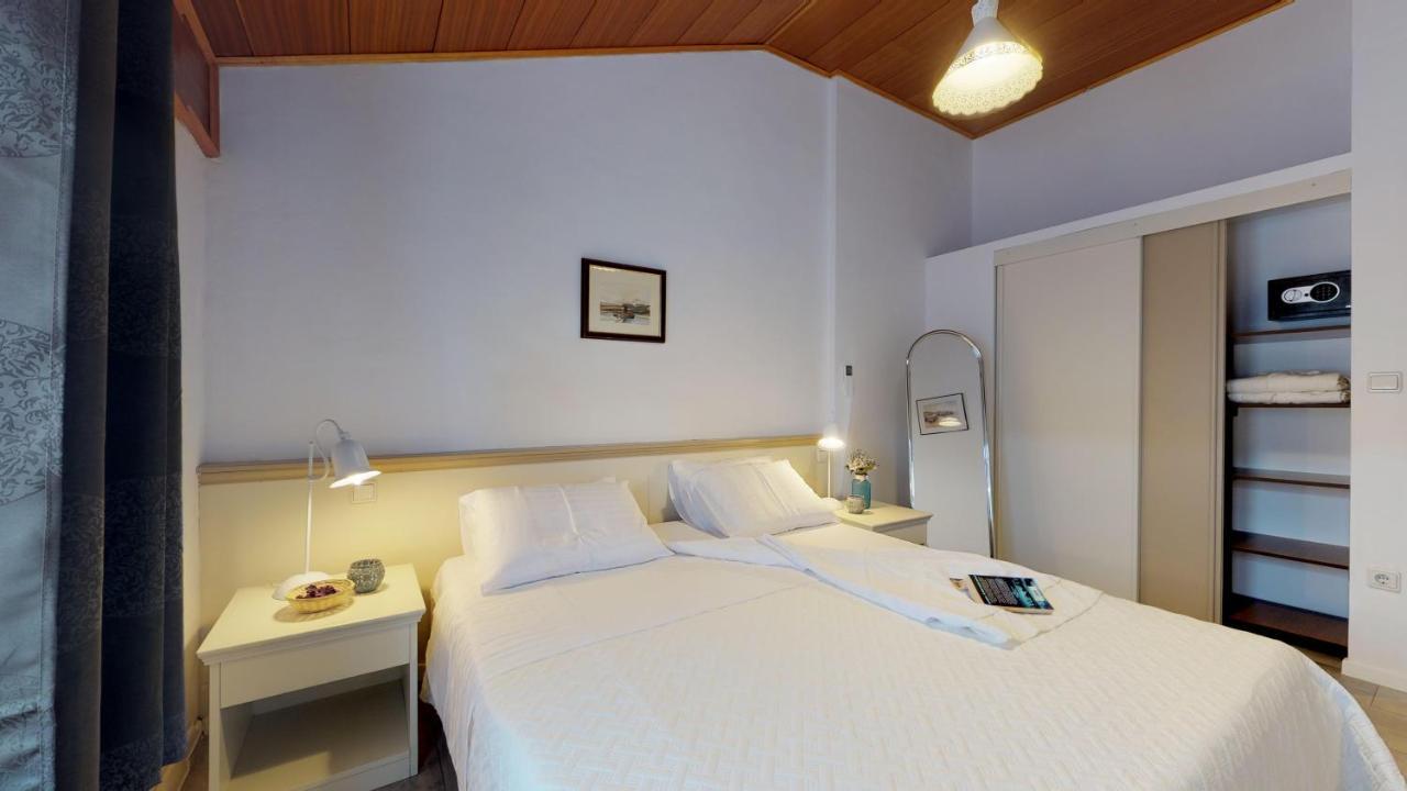 Lora Deluxe Superior 5 Star Apartment, Your Piece Of Heaven By The Sea & Park With Sea & Park View Novigrad Istria Eksteriør bilde