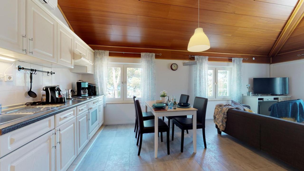 Lora Deluxe Superior 5 Star Apartment, Your Piece Of Heaven By The Sea & Park With Sea & Park View Novigrad Istria Eksteriør bilde